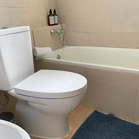 Casa Da Travessa By Madrabica بيت للعطل *